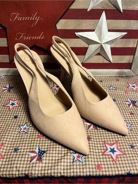Women's Journee Nude Slingback Pointed-Toe Heels